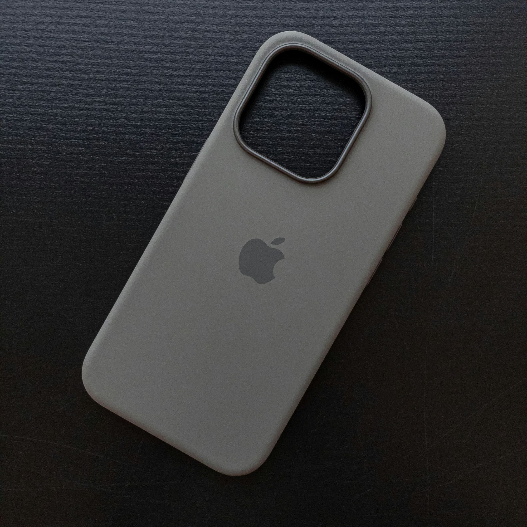 Чехол iPhone 15 Pro Silicone Case (MagSafe) Clay