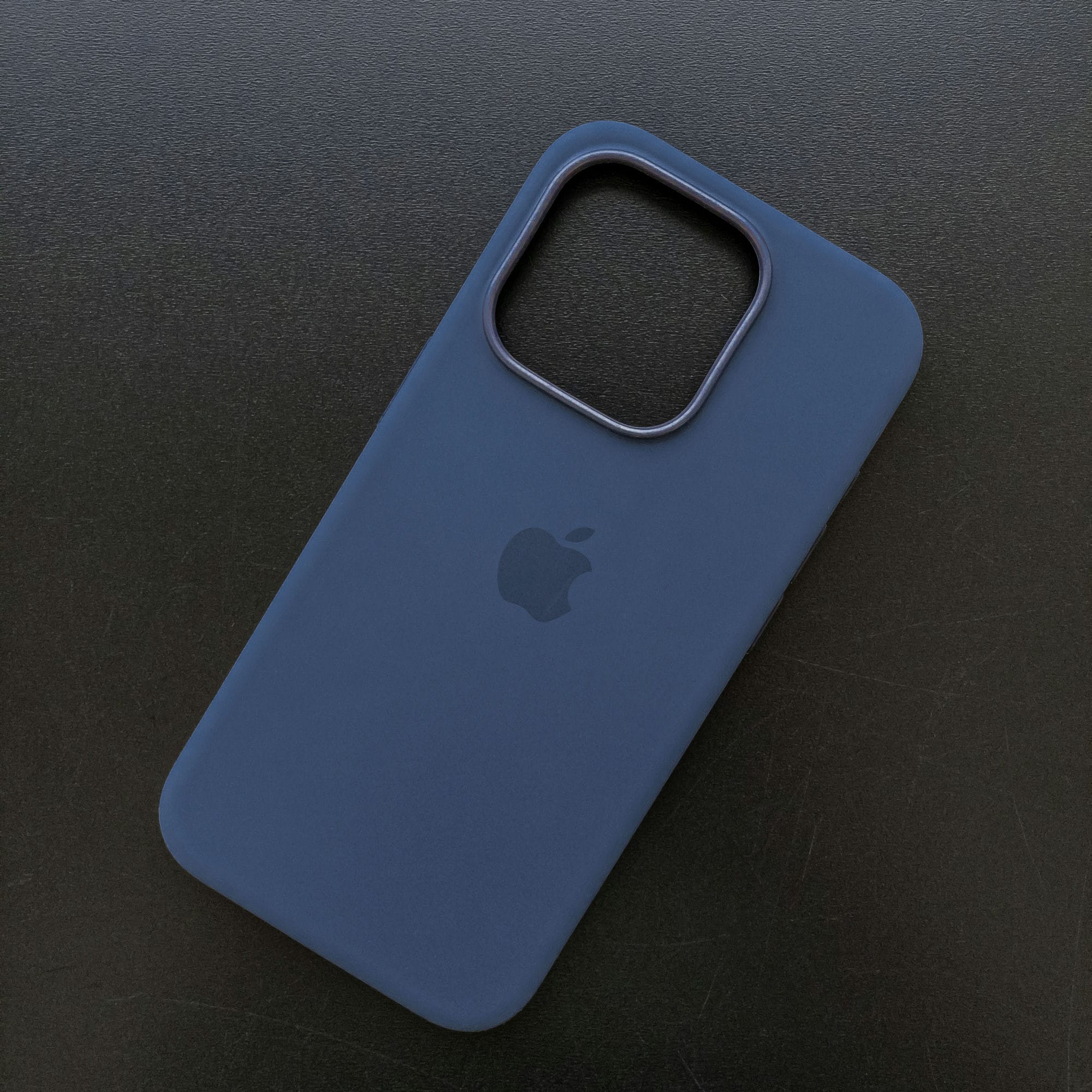 Чехол iPhone 15 Pro Silicone Case (MagSafe) Storm Blue