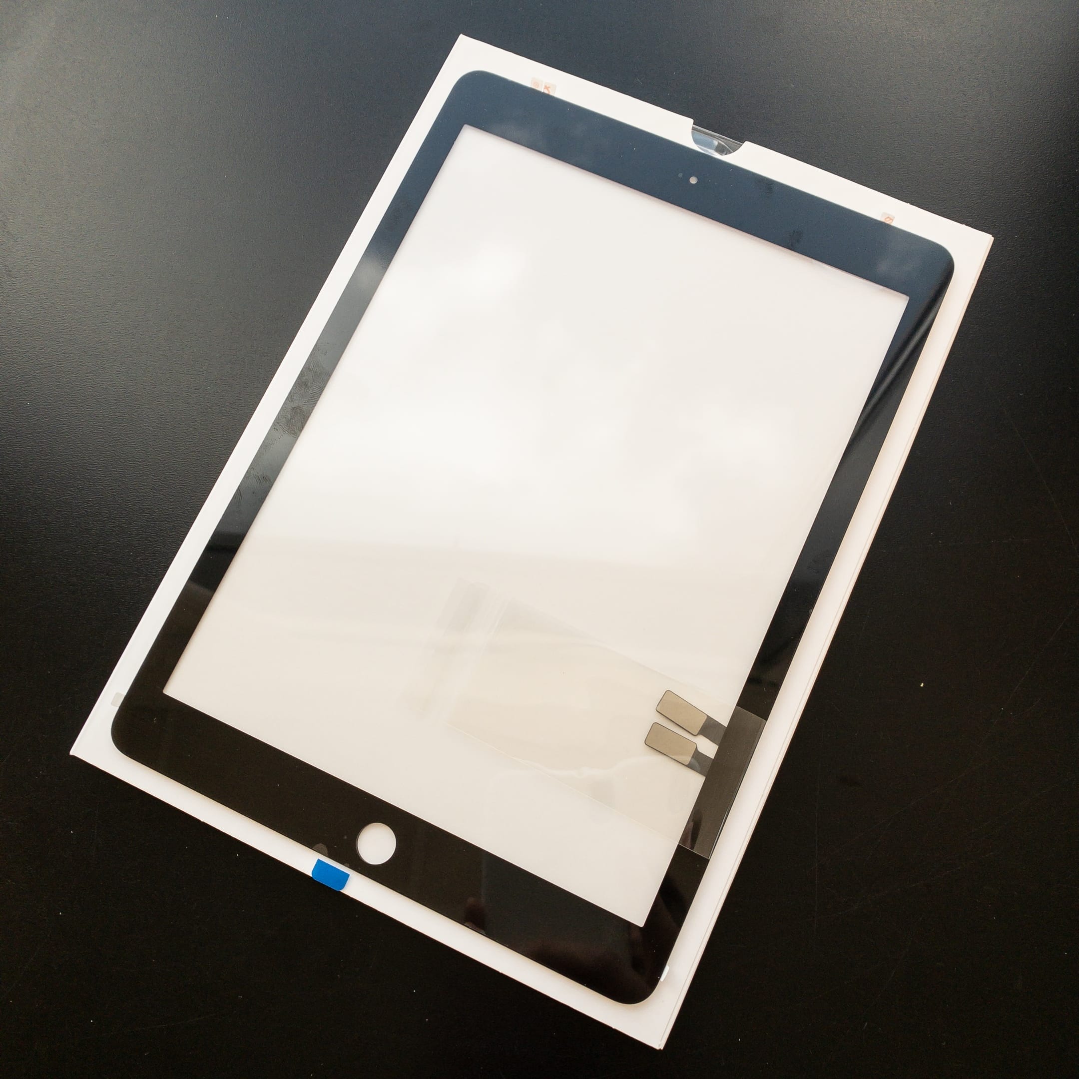 Сенсорное стекло iPad 6 2018 (9,7") (Черный)