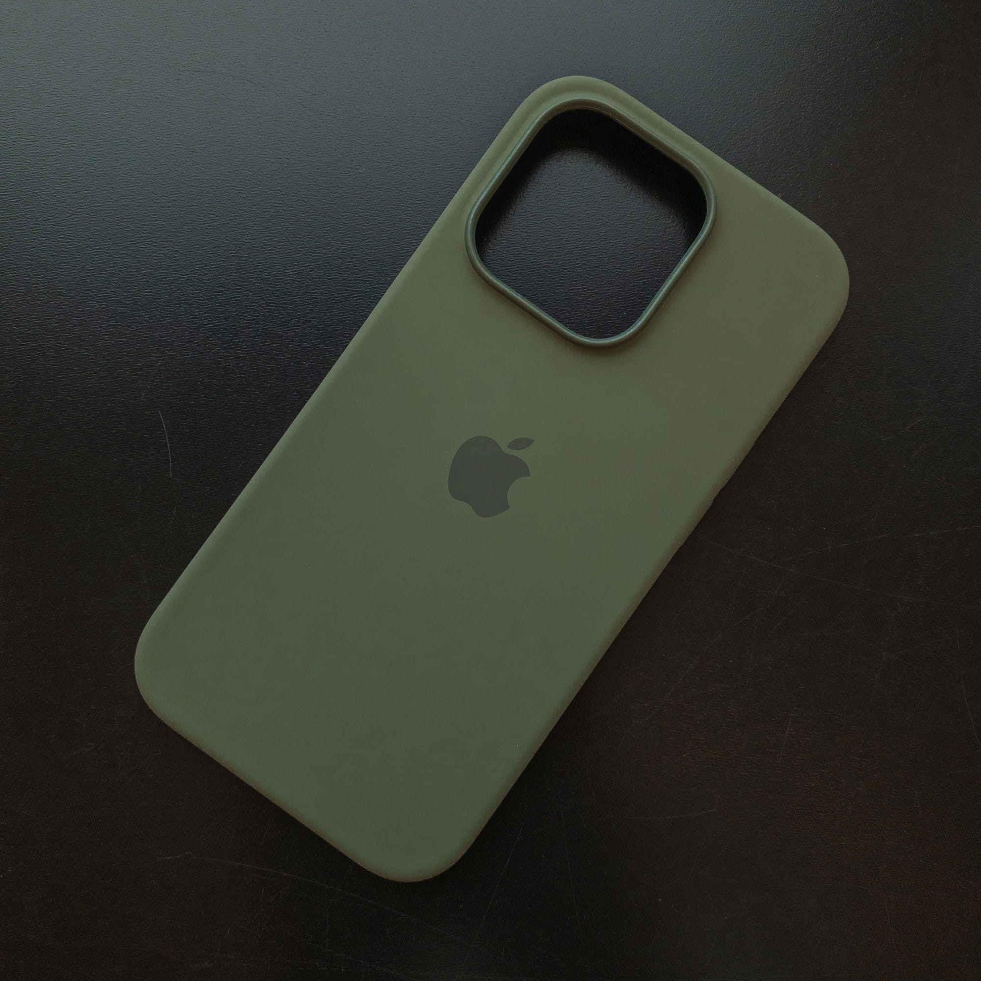 Чехол iPhone 14 Pro Silicone Case (MagSafe) Olive