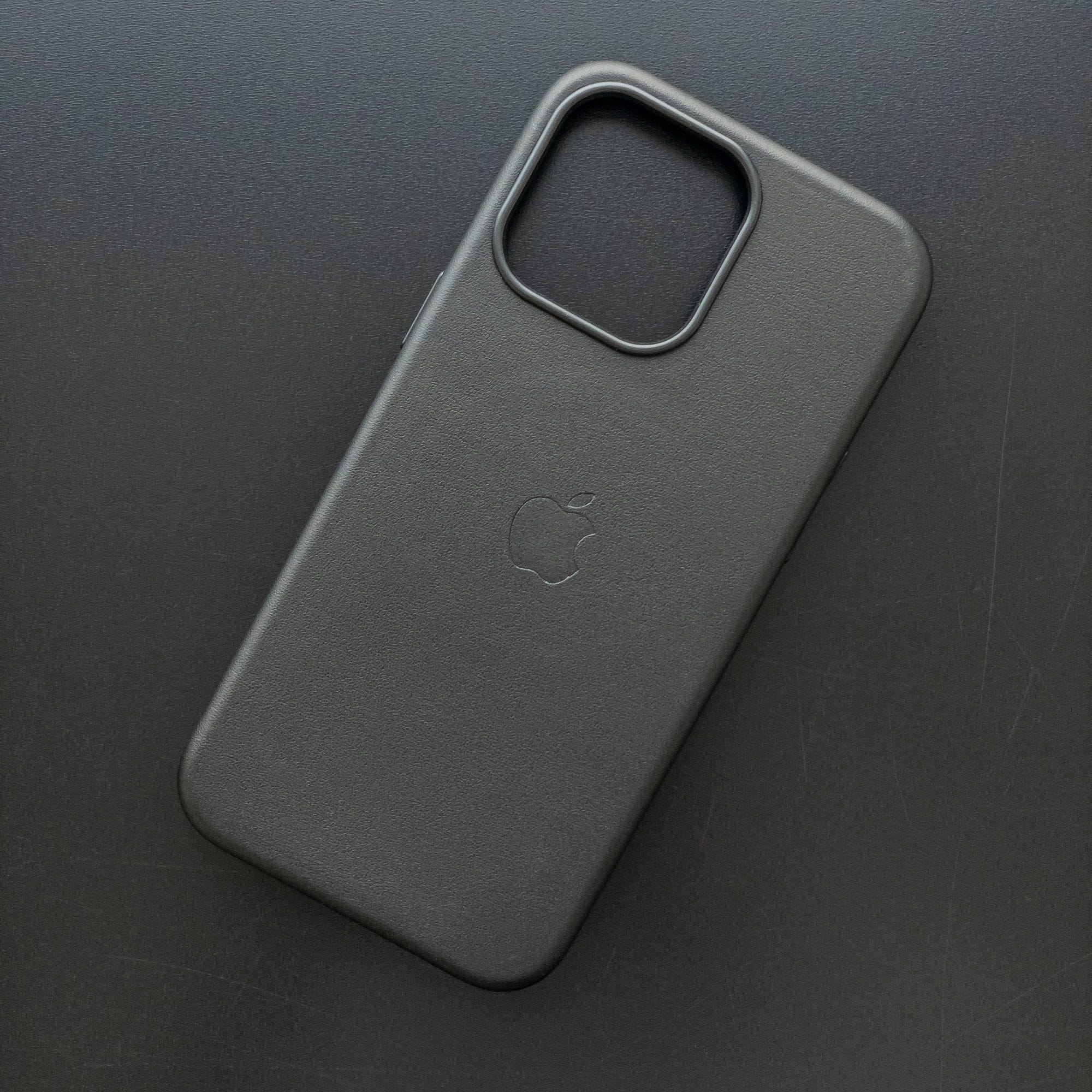 Чехол iPhone 15 Pro Max Leather Case (MagSafe) Black