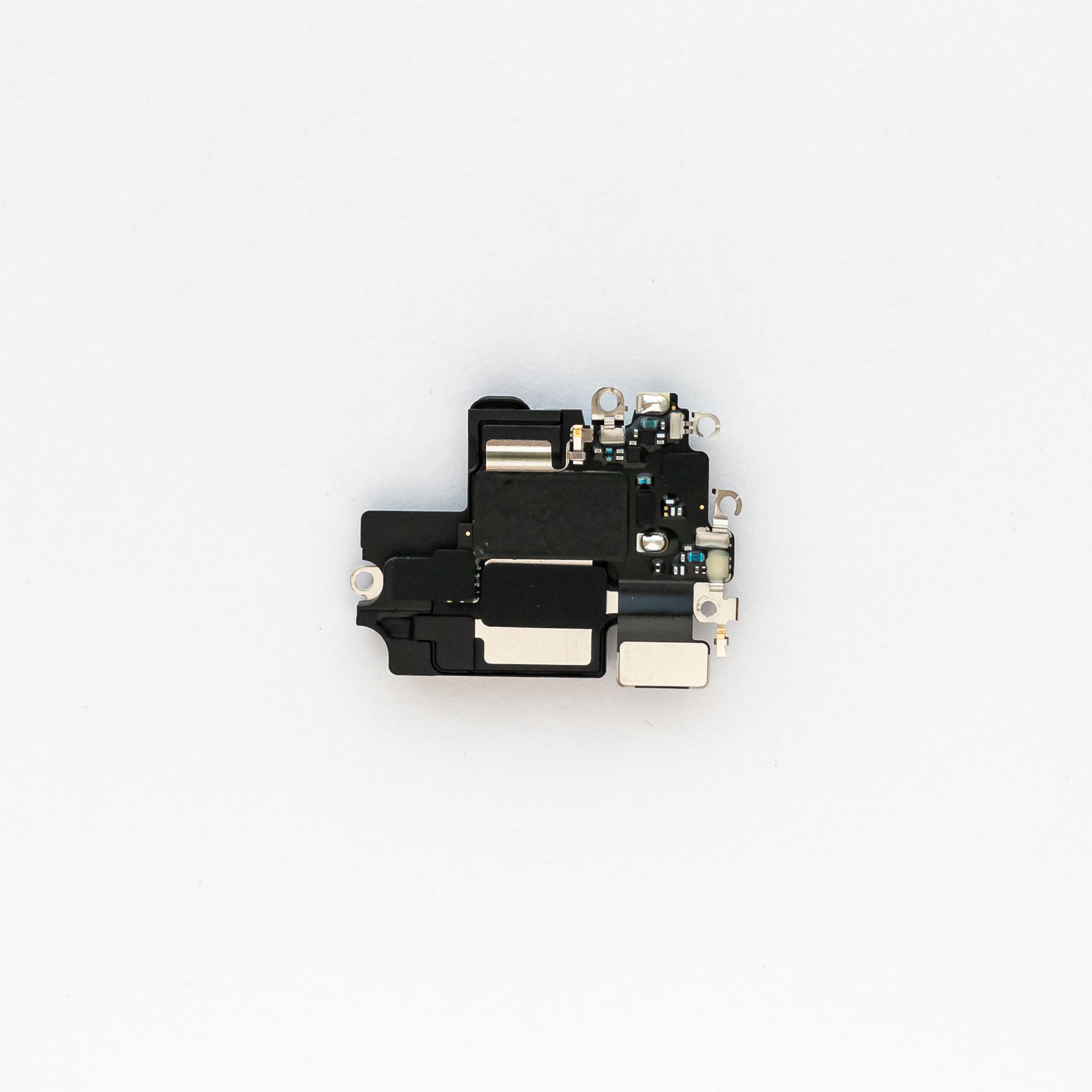 Слуховой динамик iPhone 15