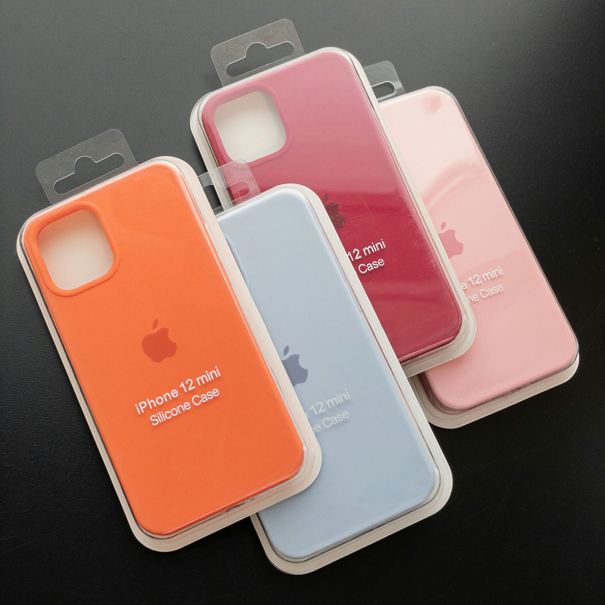 Чехольчики на iPhone 12 mini