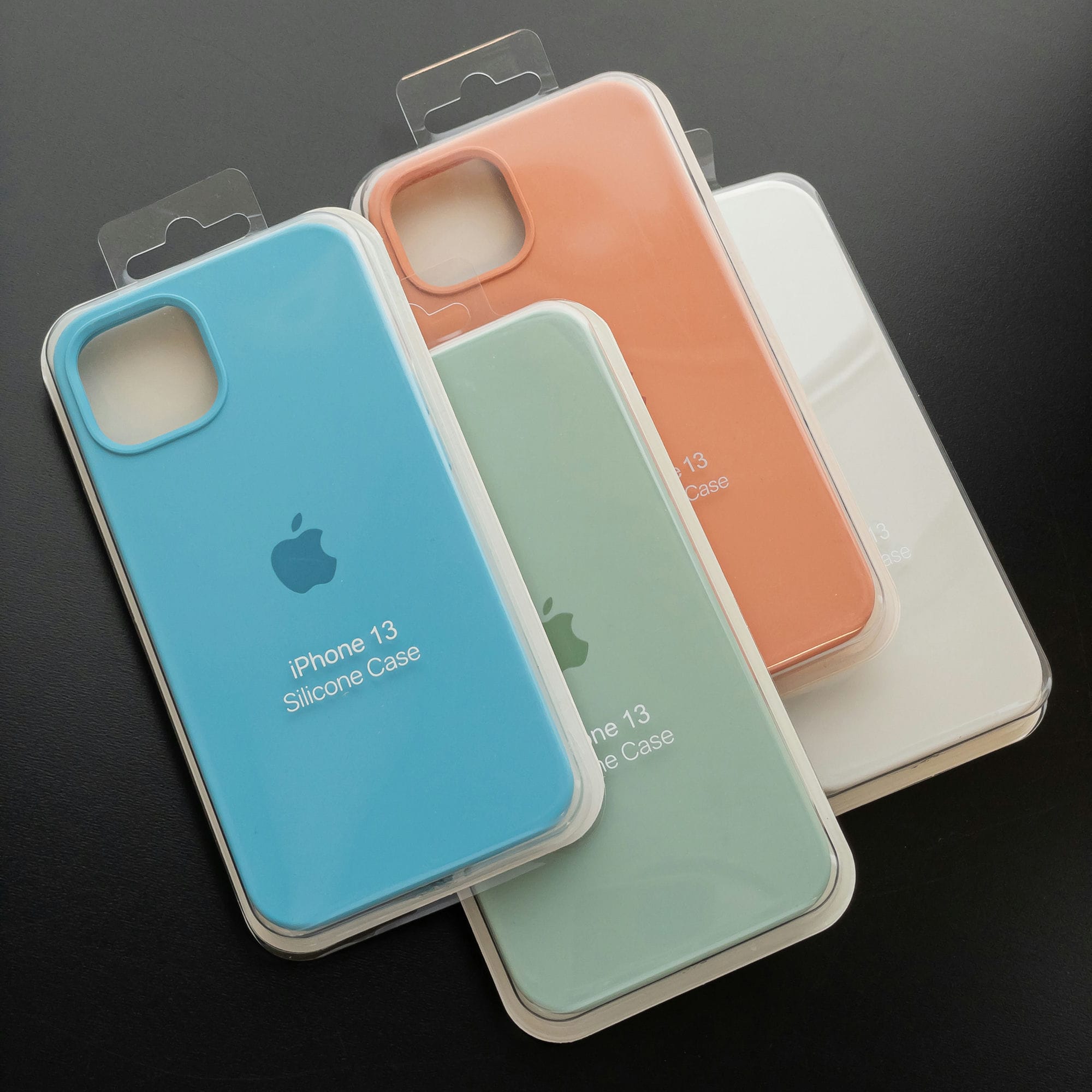 Чехольчики на iPhone 13