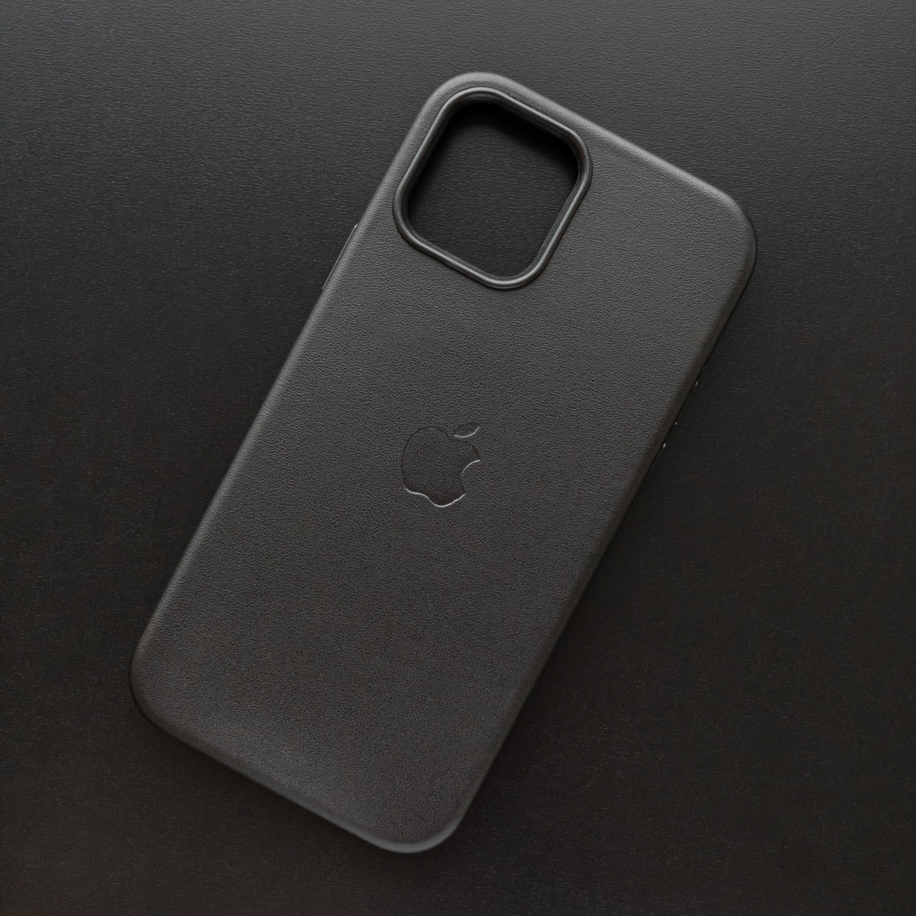 Чехол iPhone 12/12 Pro Leather Case (MagSafe) Black