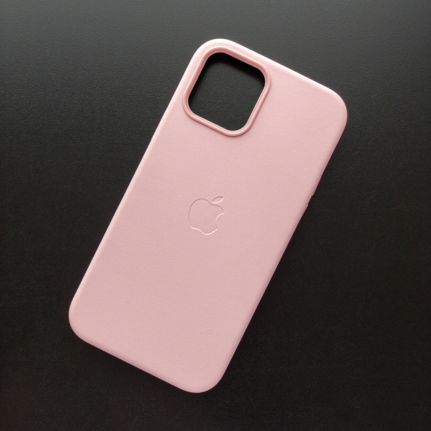 Чехол iPhone 12/12 Pro Leather Case (MagSafe) Chalk Pink