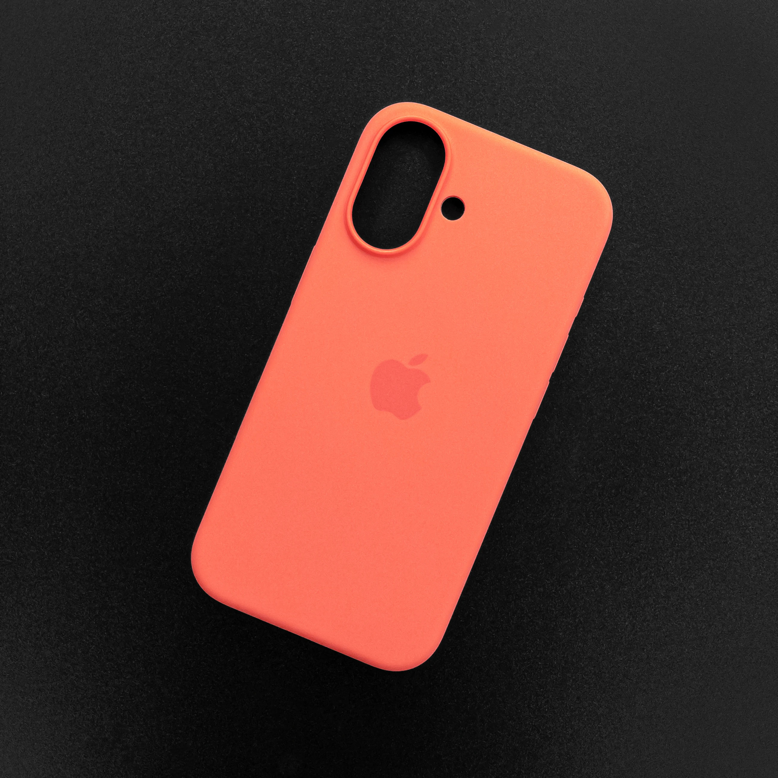 Чехол iPhone 16 Silicone Case (MagSafe + Camera Control) Tangerine