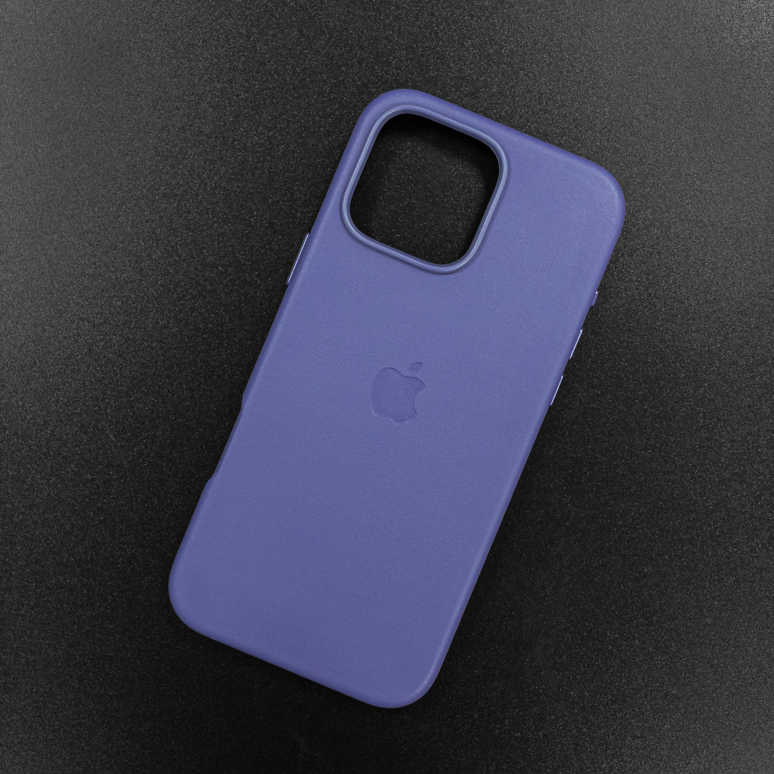 Чехол iPhone 16 Pro Max Leather Case (MagSafe) Lavender