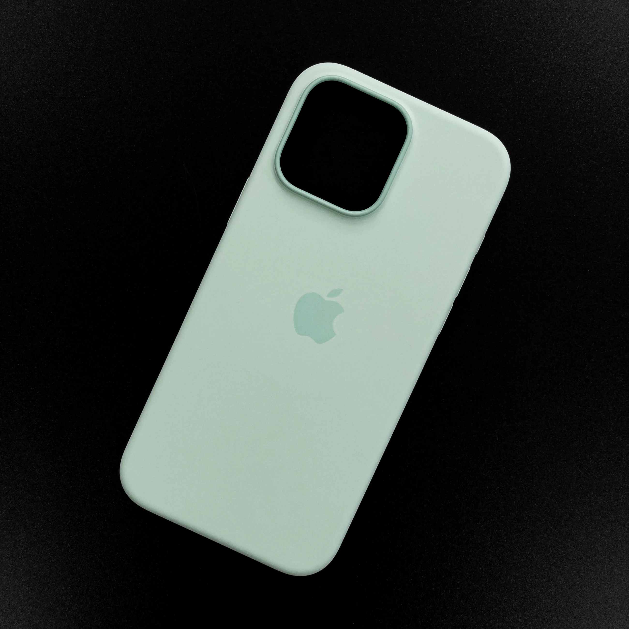 Чехол iPhone 16 Pro Silicone Case (MagSafe + Camera Control) Aquamarine