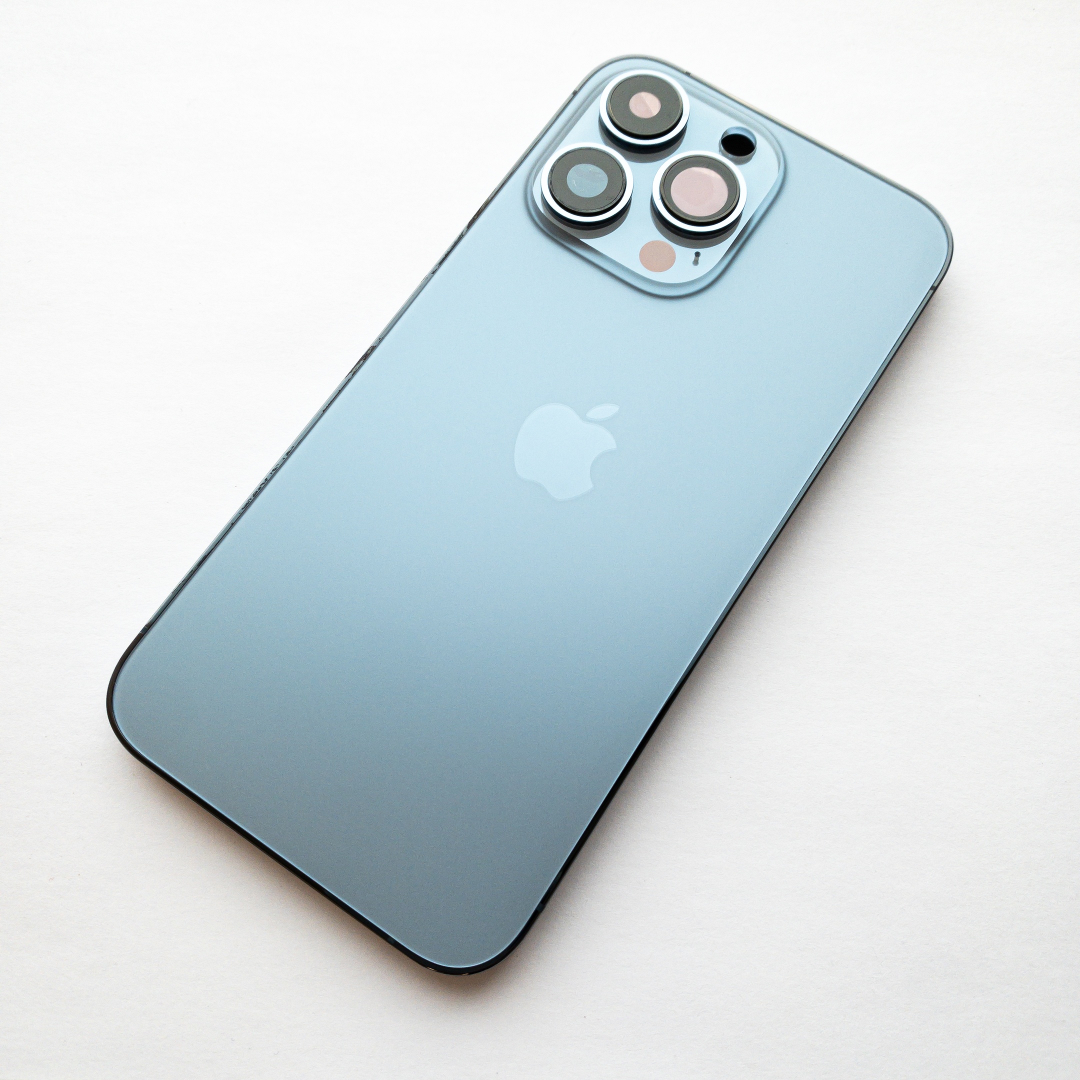 Корпус iPhone 13 Pro (Небесно-голубой)