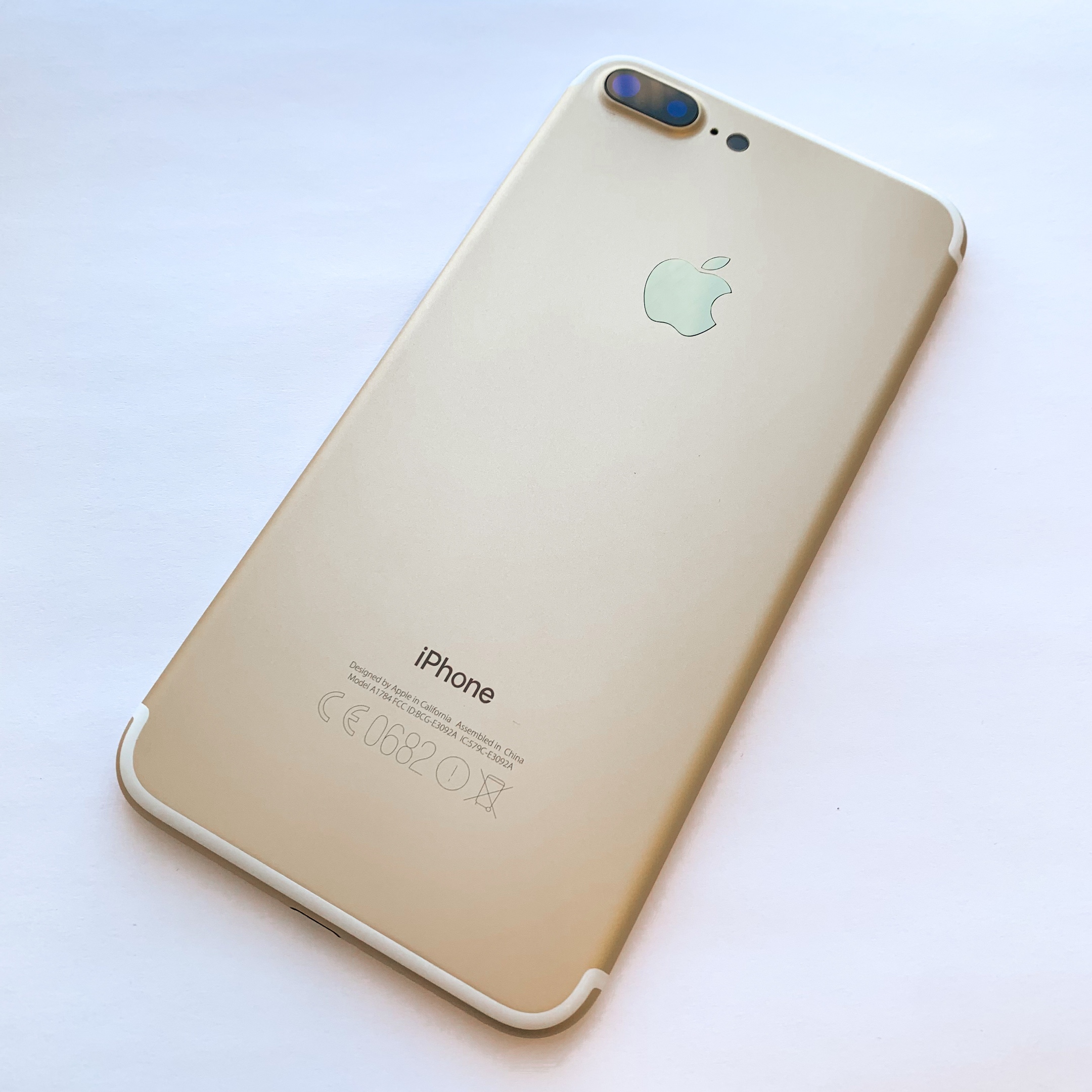 Корпус iPhone 7 Plus (Золотой)
