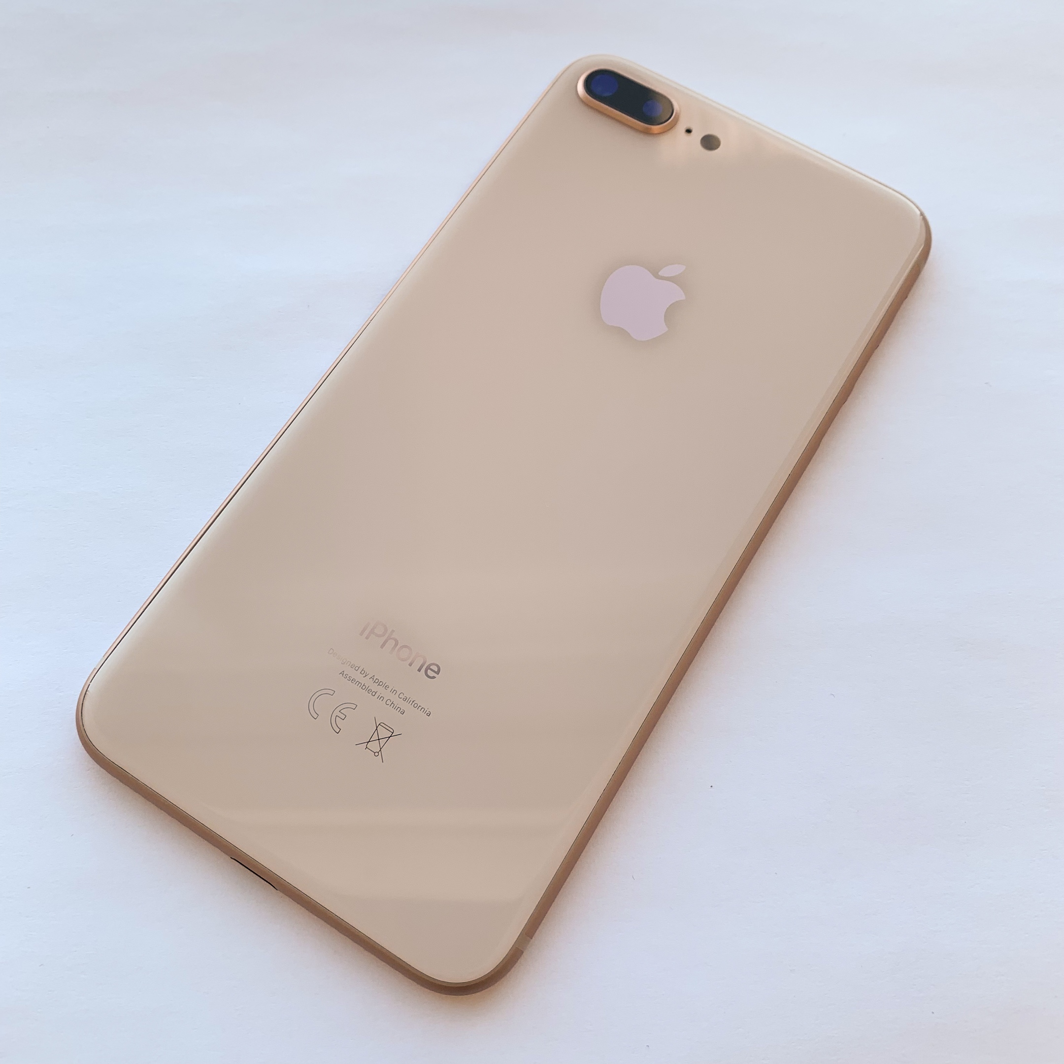 Корпус iPhone 8 Plus (Золотой)