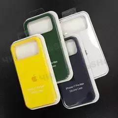 Чехольчики на iPhone 17 Pro Max