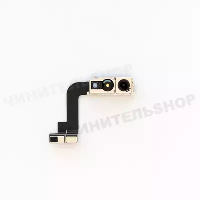 Фронтальная камера iPhone 15 Pro Max