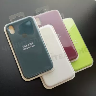 Чехольчики на iPhone XR