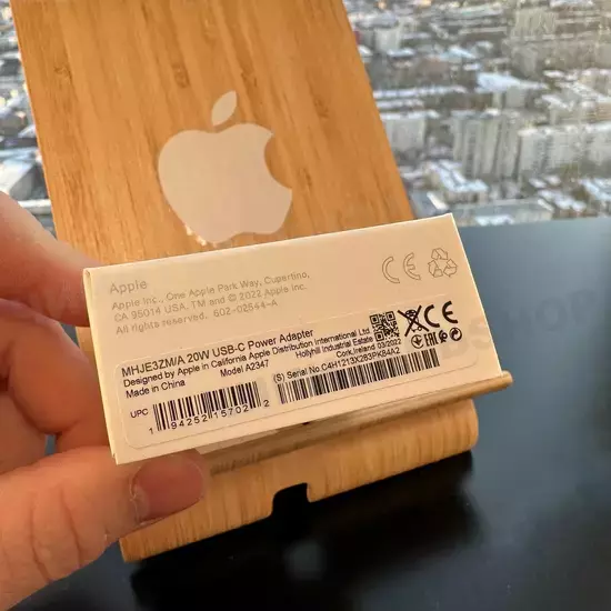 Блок 20W на iPhone