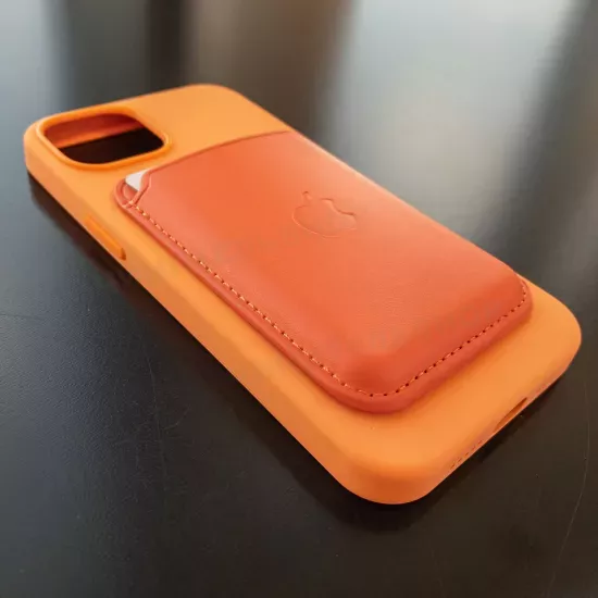 Чехол iPhone 13 Silicone Case (MagSafe) Marigold