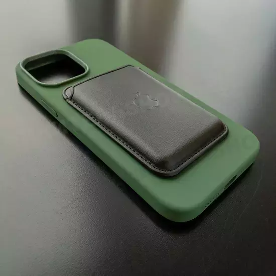 Чехол iPhone 13 Pro Max Silicone Case (MagSafe) Clover