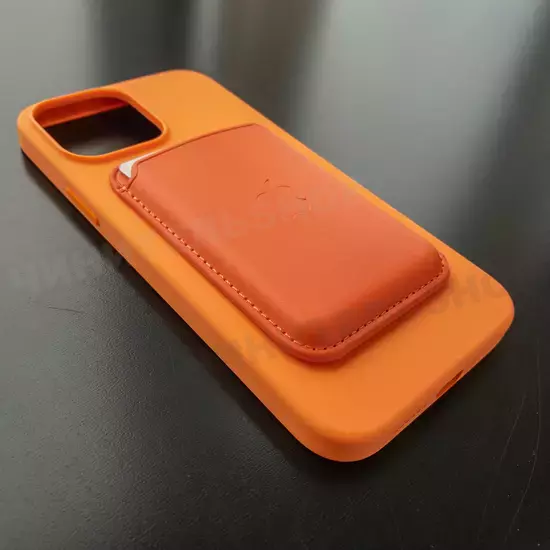 Чехол iPhone 13 Pro Max Silicone Case (MagSafe) Marigold