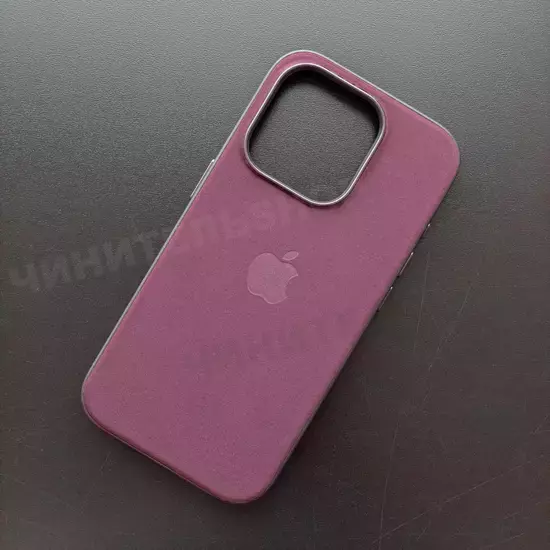 Чехол iPhone 15 Pro FineWoven Case (MagSafe) Mulberry