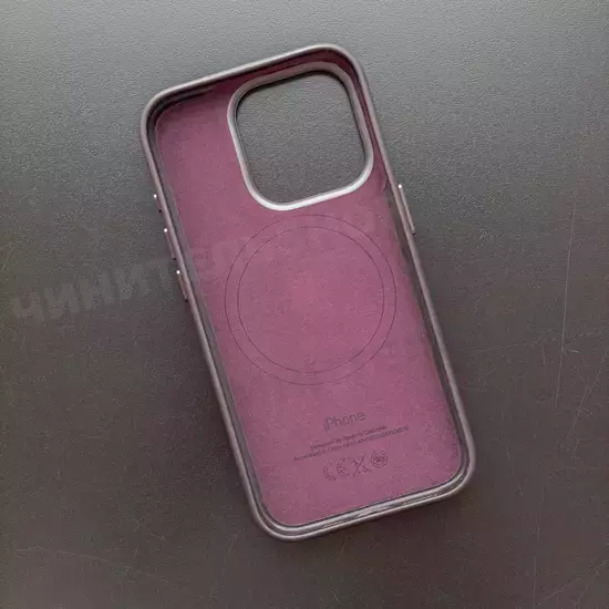 Чехол iPhone 15 Pro FineWoven Case (MagSafe) Mulberry