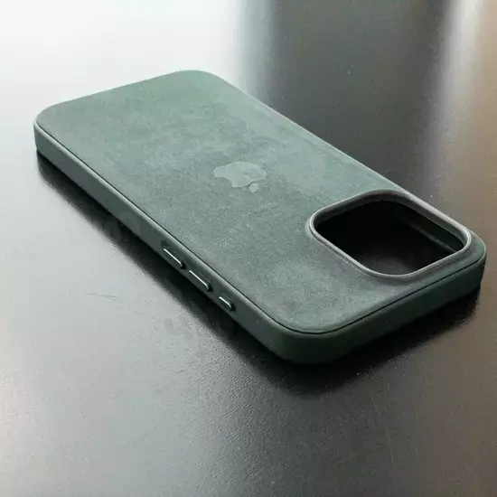 Чехол iPhone 15 Pro Max FineWoven Case (MagSafe) Evergreen