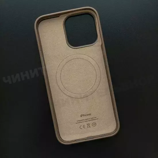 Чехол iPhone 15 Pro Max Leather Case (MagSafe) Bronze