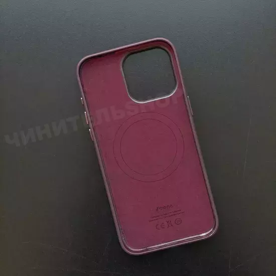 Чехол iPhone 15 Pro Max Leather Case (MagSafe) Dark Cherry