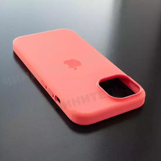 Чехол iPhone 15 Silicone Case (MagSafe) Guava