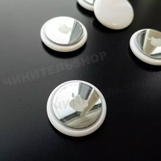 Apple AirTag