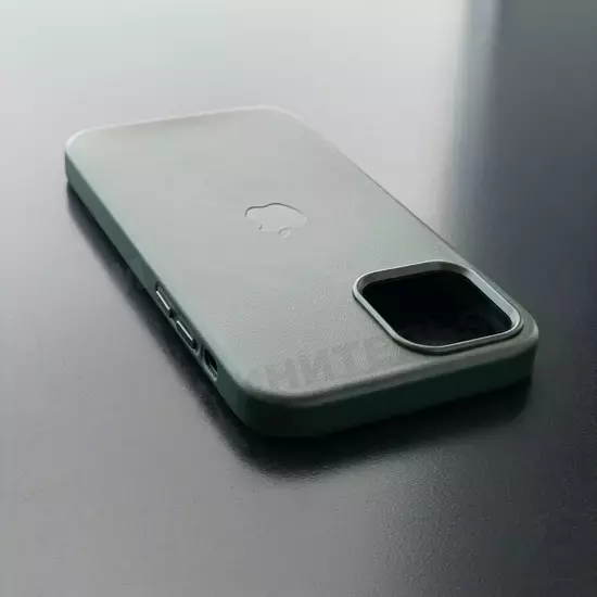 Чехол iPhone 12/12 Pro Leather Case (MagSafe) Green Forest