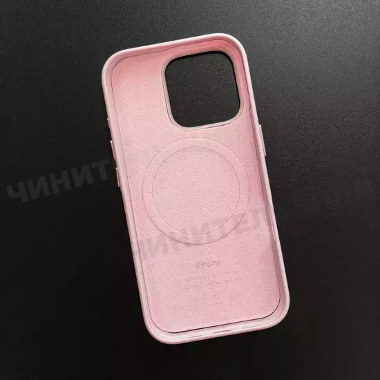 Чехол iPhone 16 Pro Leather Case (MagSafe) Chalk Pink