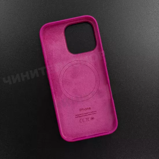 Чехол iPhone 16 Pro Silicone Case (MagSafe) Fuchsia