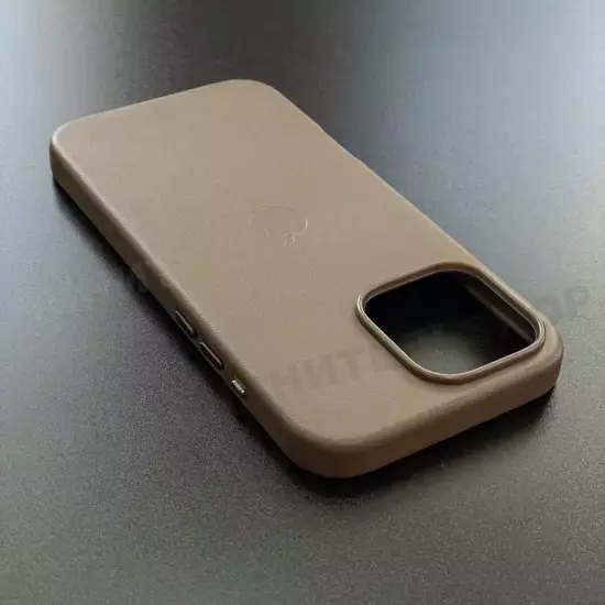 Чехол iPhone 16 Pro Max Leather Case (MagSafe) Bronze