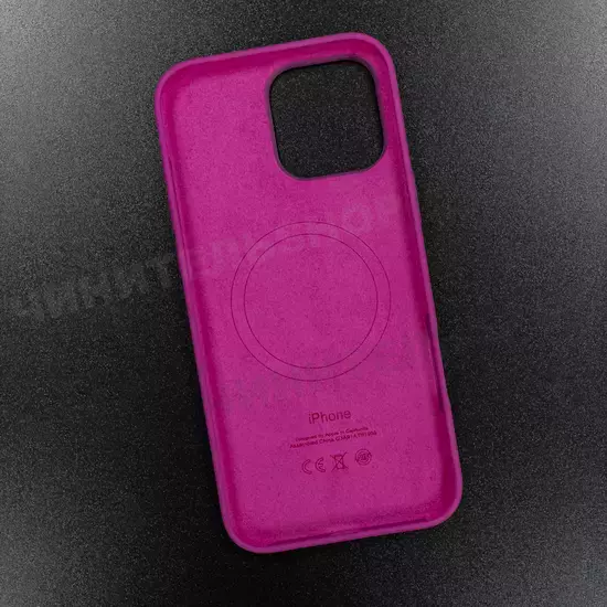 Чехол iPhone 16 Pro Max Silicone Case (MagSafe) Fuchsia