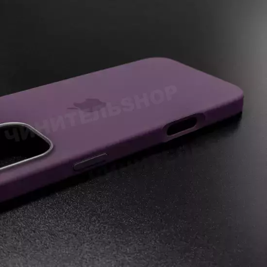 Чехол iPhone 16 Pro Max Silicone Case (MagSafe) Plum