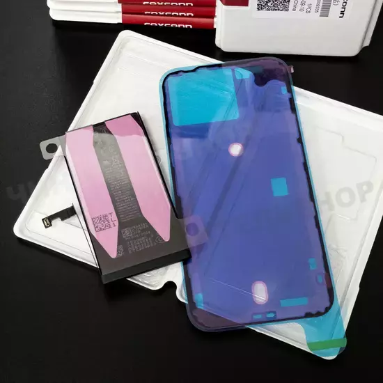 Аккумулятор iPhone 15