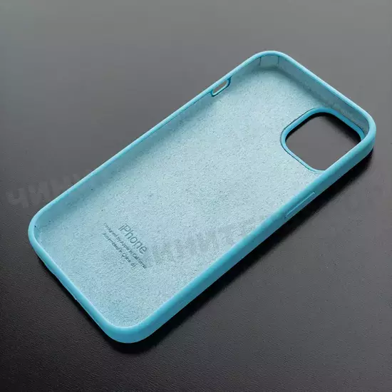 Чехольчики на iPhone 17 Pro