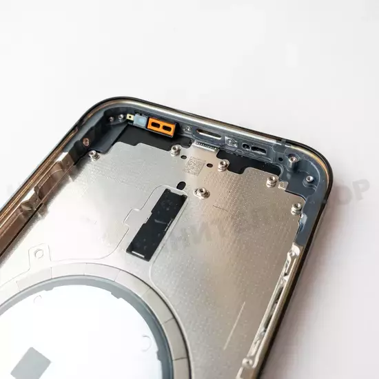 Корпус iPhone 13 Pro (Небесно-голубой)