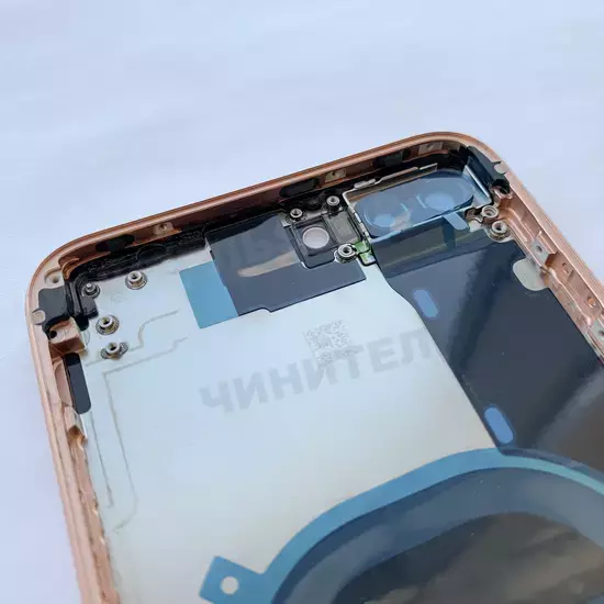 Корпус iPhone 8 Plus (Золотой)