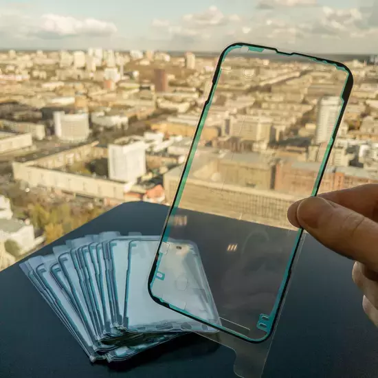 Оригинальная проклейка для iPhone 13 Pro Max