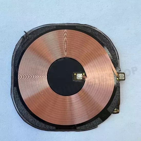 Шлейф беспроводной зарядки iPhone 11